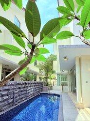 Orchard Road (D9), Detached #456410601